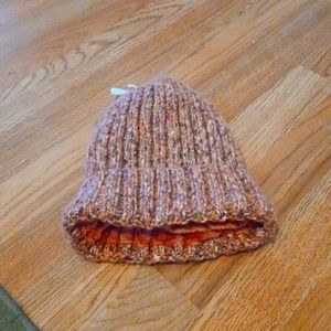 Womens woven winter hat